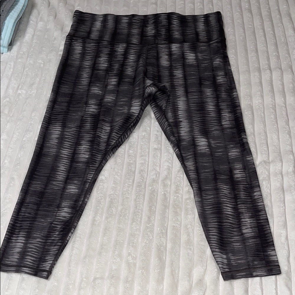 Athleta Elation 7/8 Tight | Size 2X